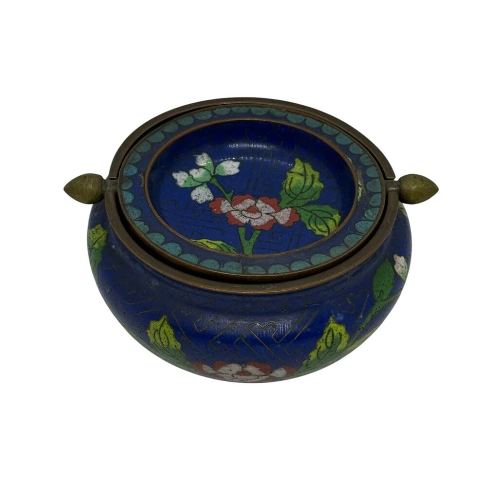 Early 20th Century Chinese Cloisonné Flip-Top Ashtray Colorful Floral Design